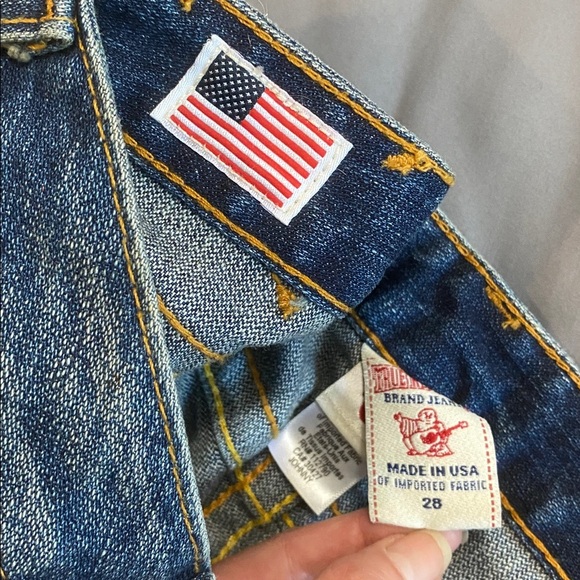 True Religion Women's Johnny Blue Low Rise Straight Leg Jeans NWT Size 28 - Picture 13 of 15